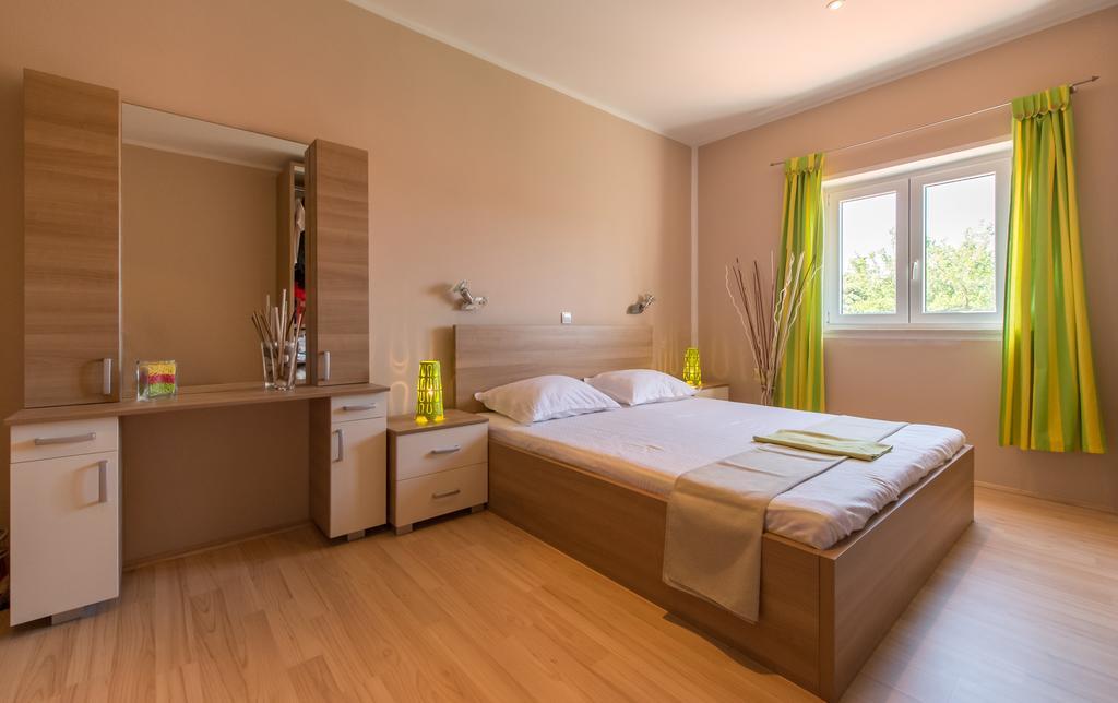 Apartment Puko Bol Chambre photo